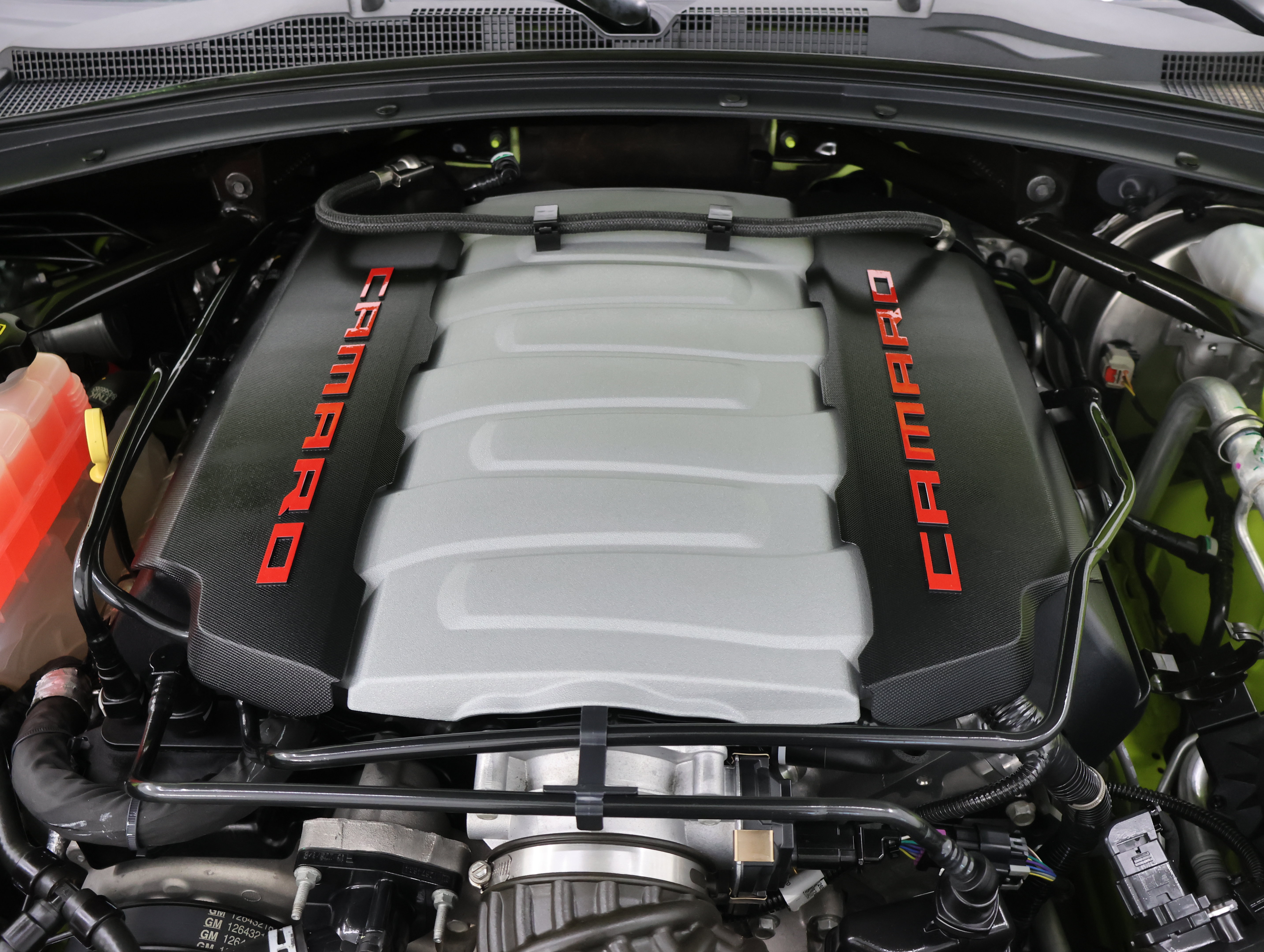 Used 2020 Chevrolet Camaro SS RWD image 18