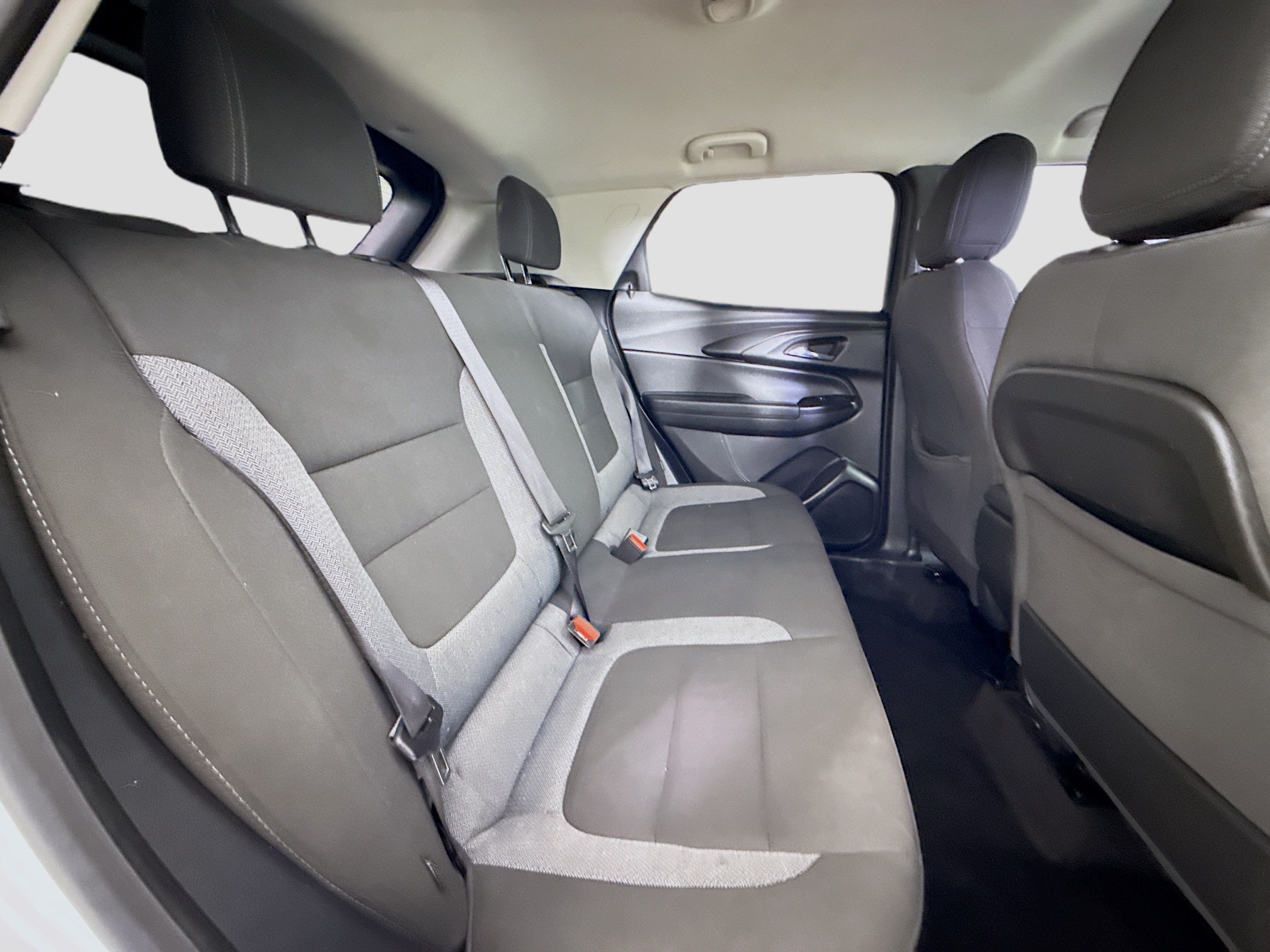 Used 2023 Chevrolet TrailBlazer LS FWD image 27