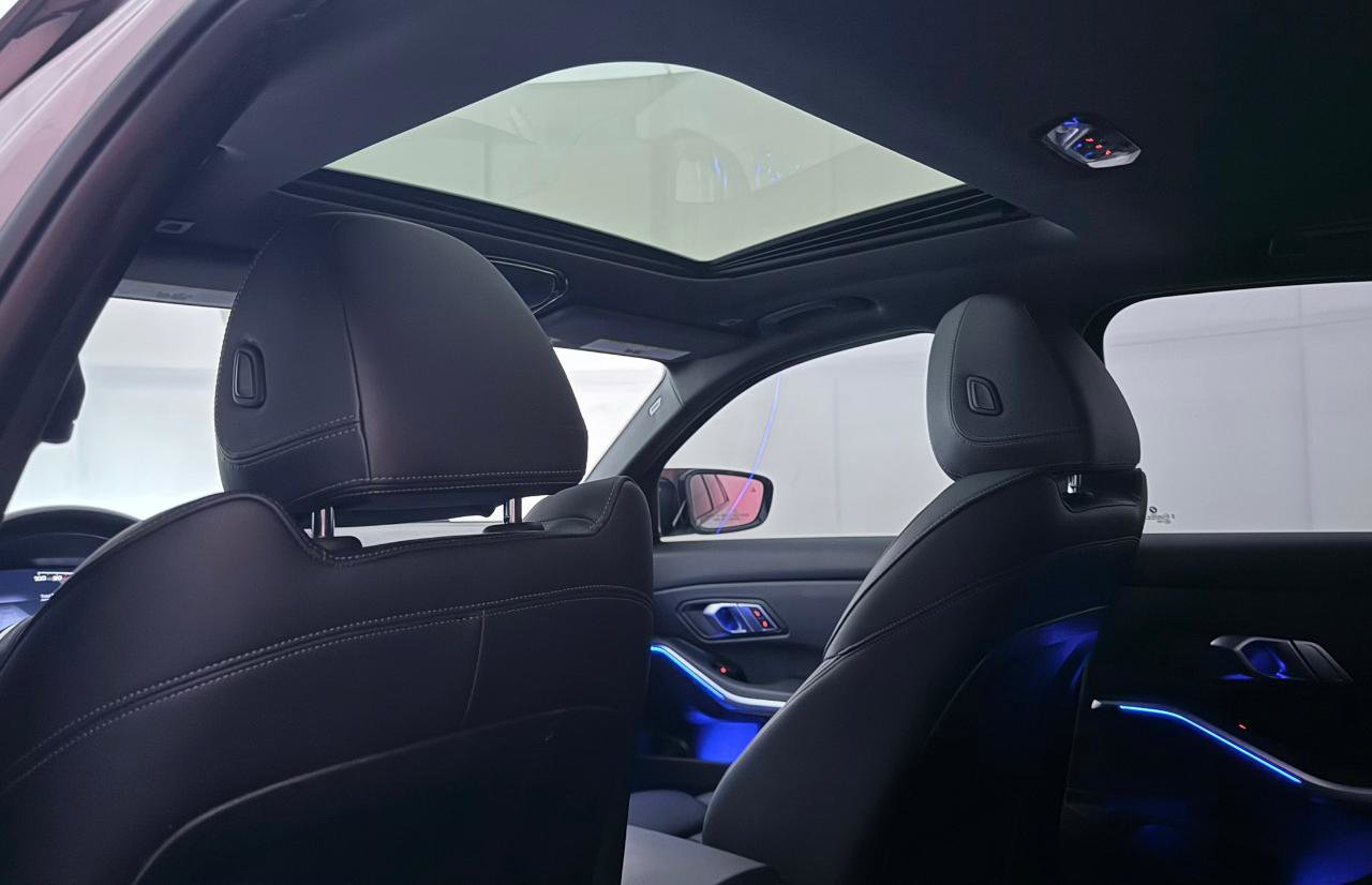 Used 2022 BMW M340i xDrive w/ Driving Assistance Package image 24