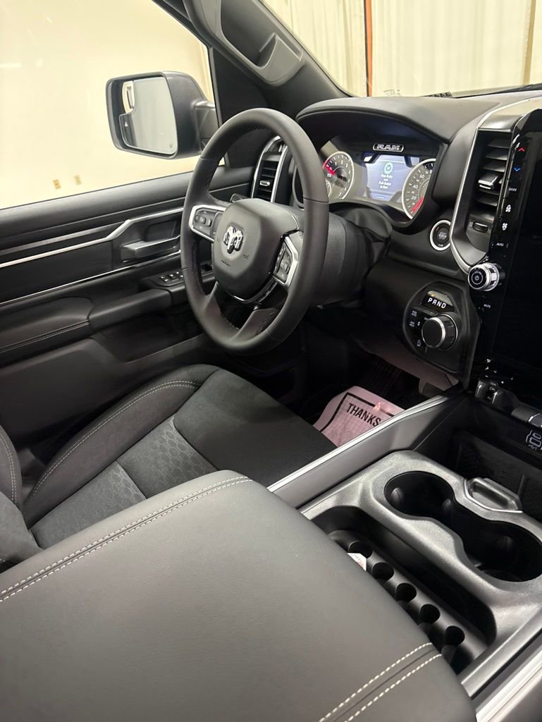 New 2026 RAM 1500 4x4 Crew Cab image 24