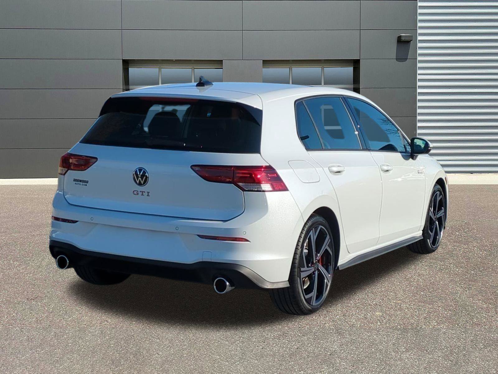 New 2026 Volkswagen Golf SE FWD image 7