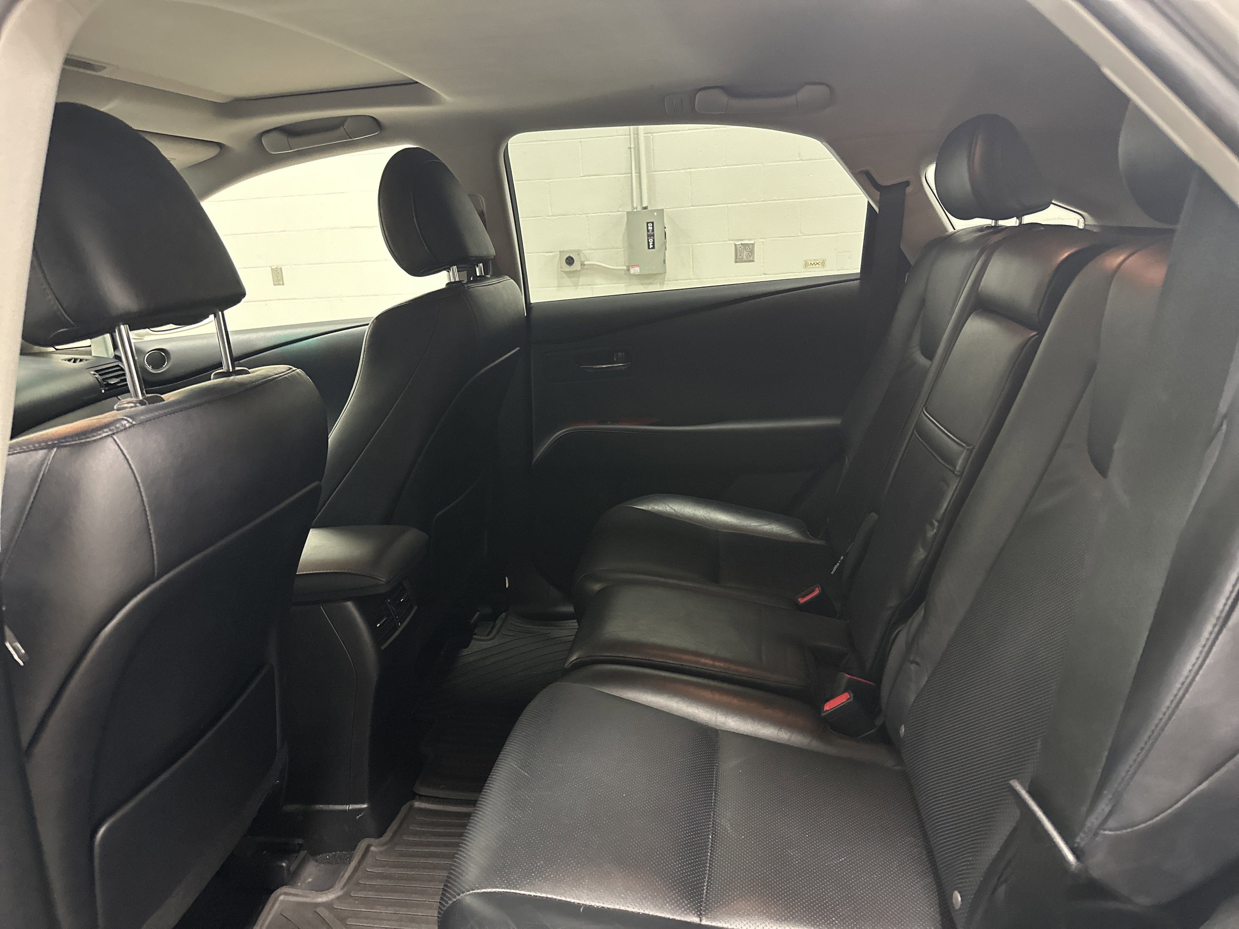 Used 2011 Lexus RX 450h AWD w/ Premium Pkg image 31