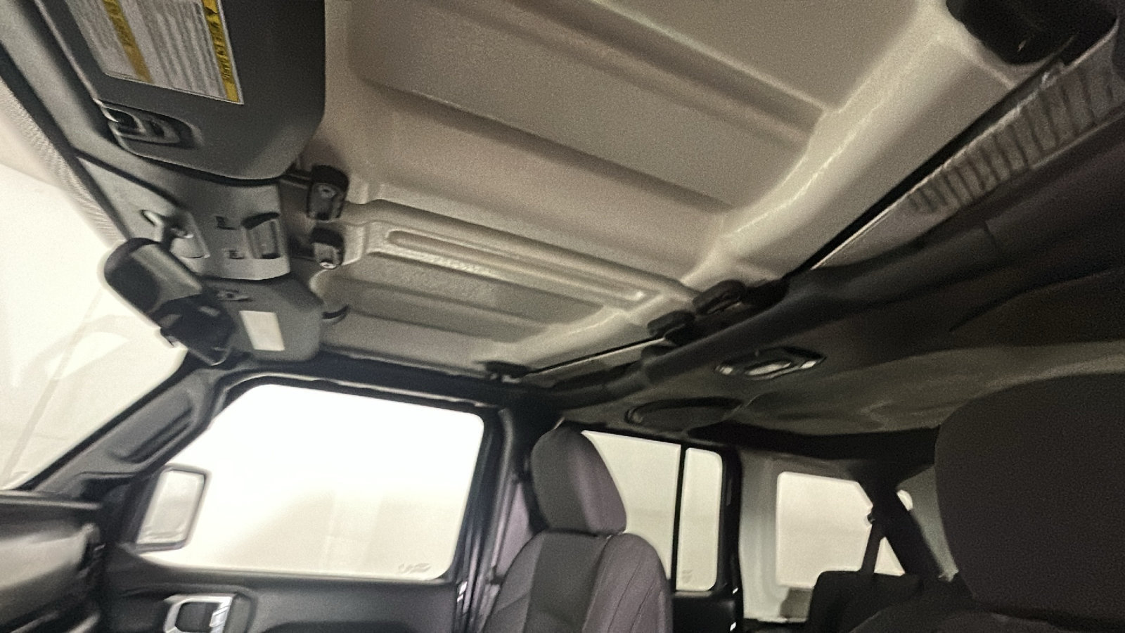 Used 2023 Jeep Wrangler Unlimited AWD/4WD image 13