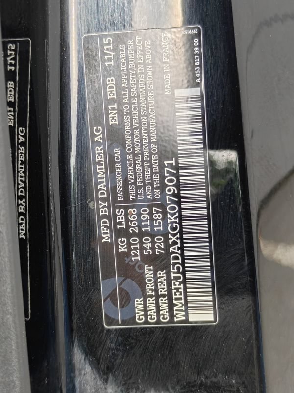 Used 2016 smart fortwo passion RWD image 11