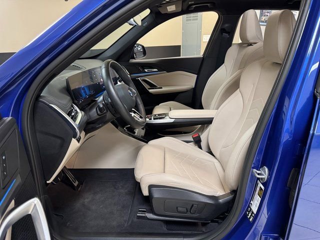 Used 2025 BMW X1 xDrive28i image 8