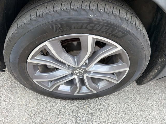 Used 2020 Honda CR-V Touring image 11