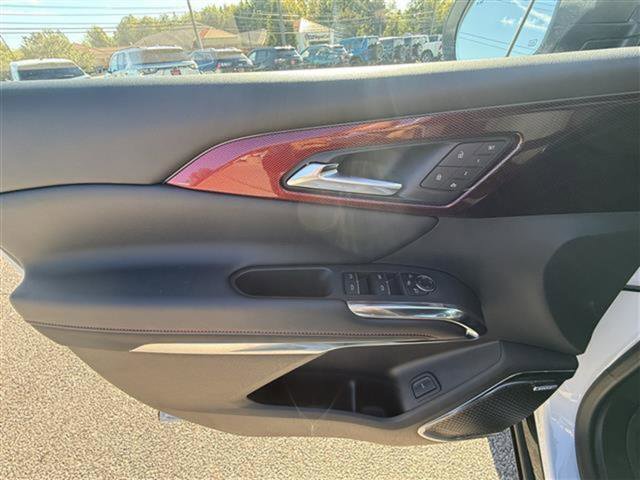 New 2026 Chevrolet Traverse RS w/ LPO, Floor Liner Package image 12