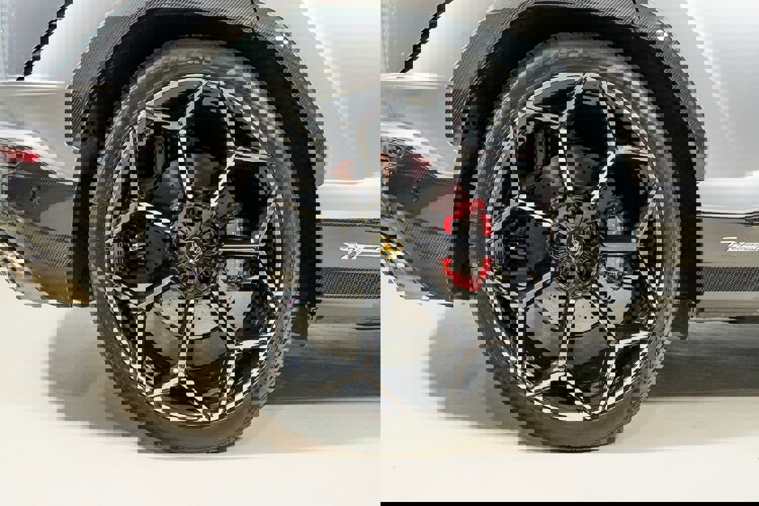 Used 2024 Lamborghini Urus Performante image 15