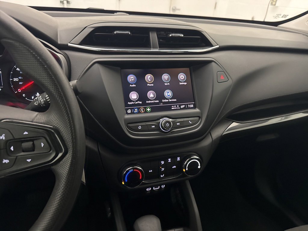 Used 2022 Chevrolet TrailBlazer LS image 16