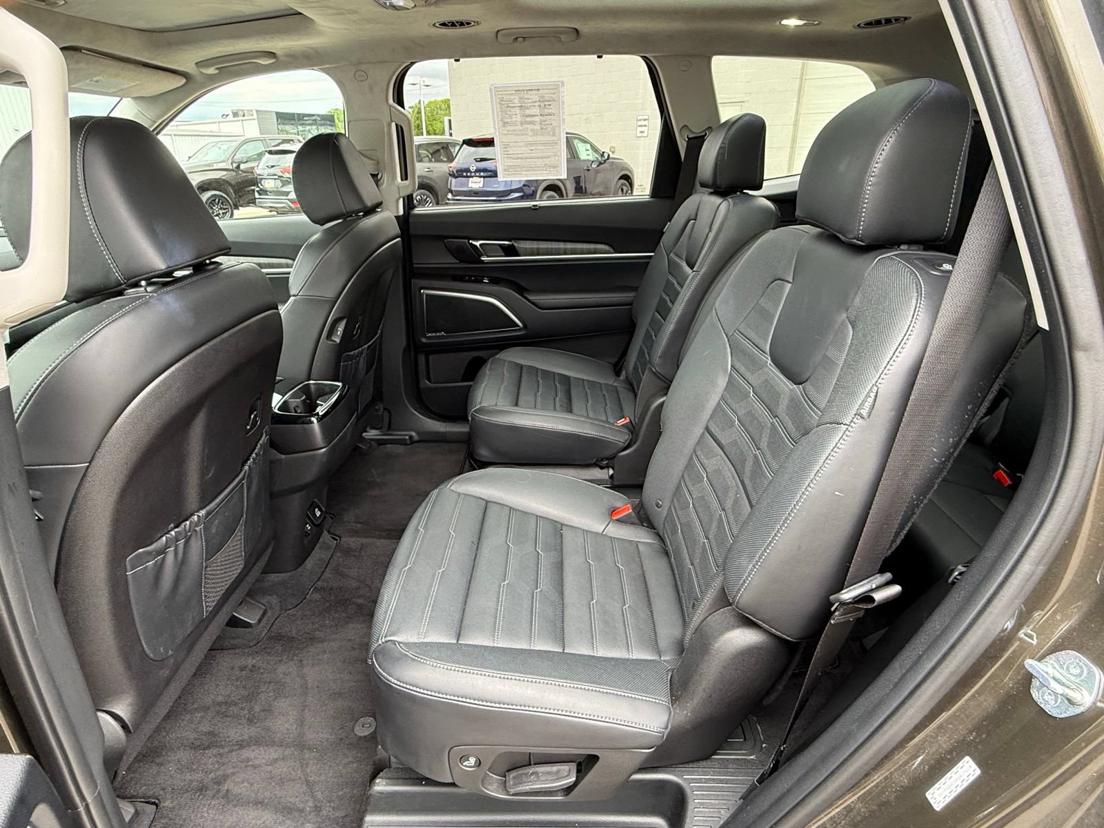 Used 2024 Kia Telluride SX Prestige AWD/4WD image 24