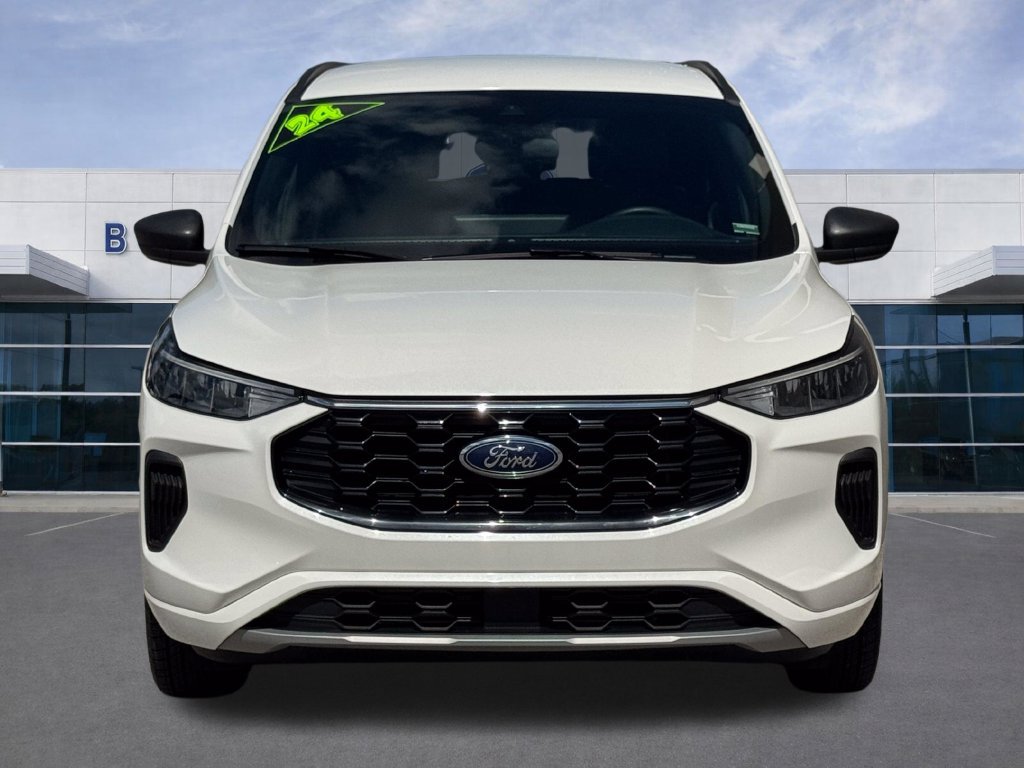Used 2024 Ford Escape ST-Line w/ Tech Pack #1 AWD/4WD image 40