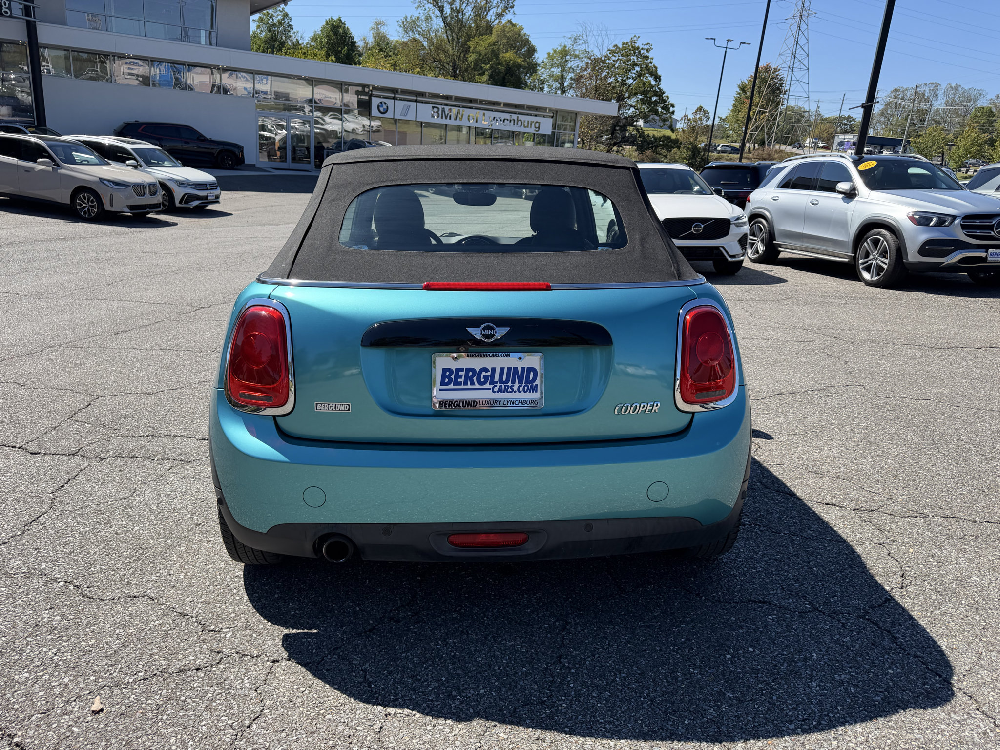 Used 2018 MINI Cooper Convertible FWD image 5