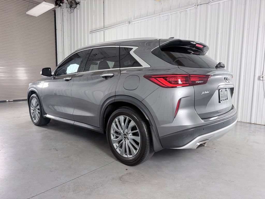 Certified 2023 INFINITI QX50 Luxe FWD image 7