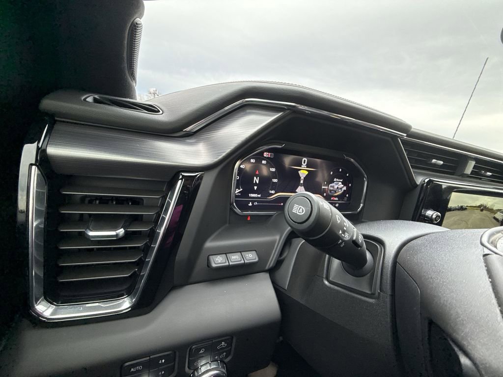 Certified 2025 GMC Sierra 2500 Denali Ultimate w/ Max Trailering Package AWD/4WD image 24