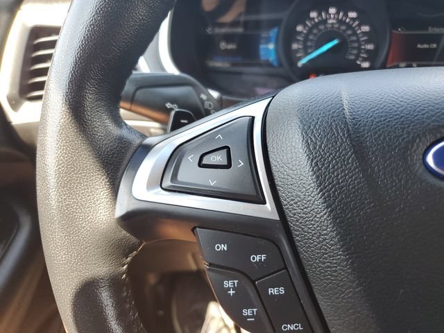 Used 2017 Ford Edge SEL w/ Equipment Group 201A FWD image 23