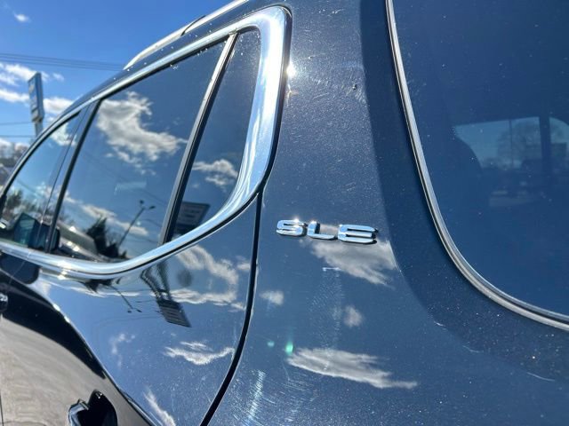 Used 2021 GMC Acadia SLE w/ Driver Convenience Package image 15