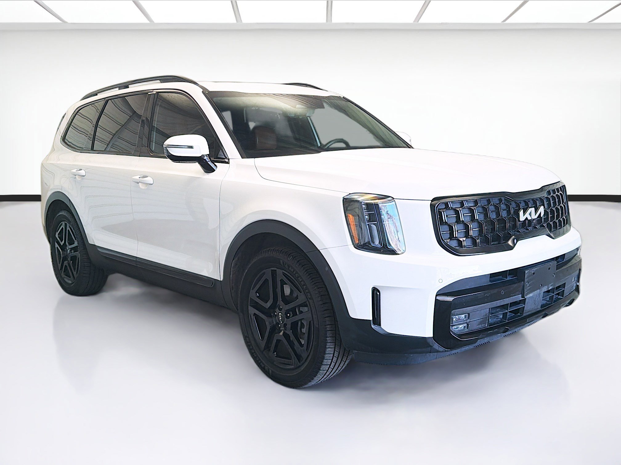 Used 2024 Kia Telluride SX Prestige X-Line image 3