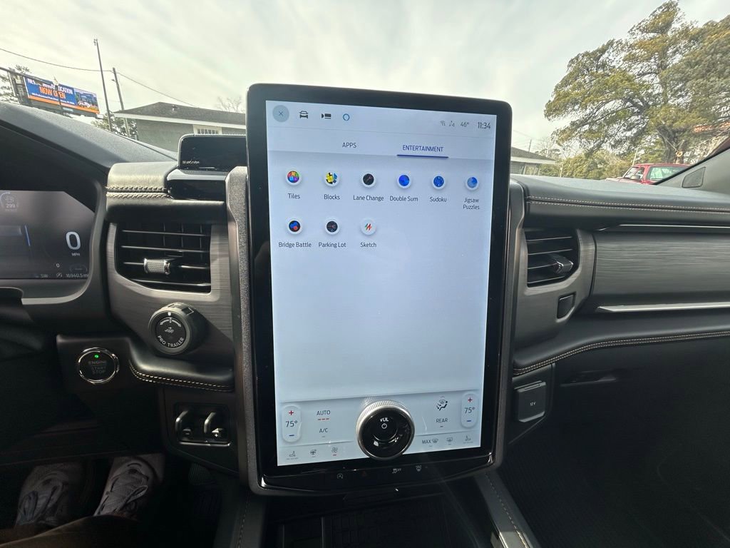 Used 2024 Ford Expedition Max Platinum image 40