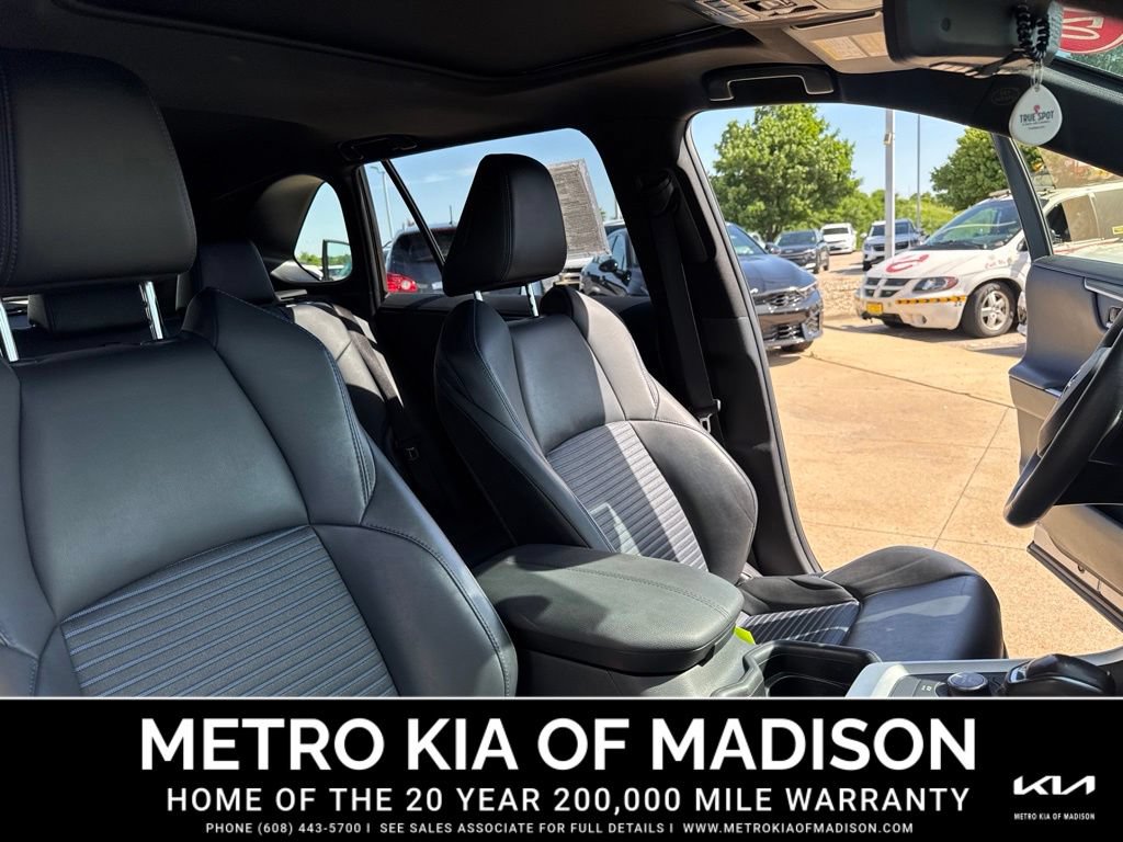 Used 2020 Toyota RAV4 XSE w/ XSE Grade Weather Package AWD/4WD image 38