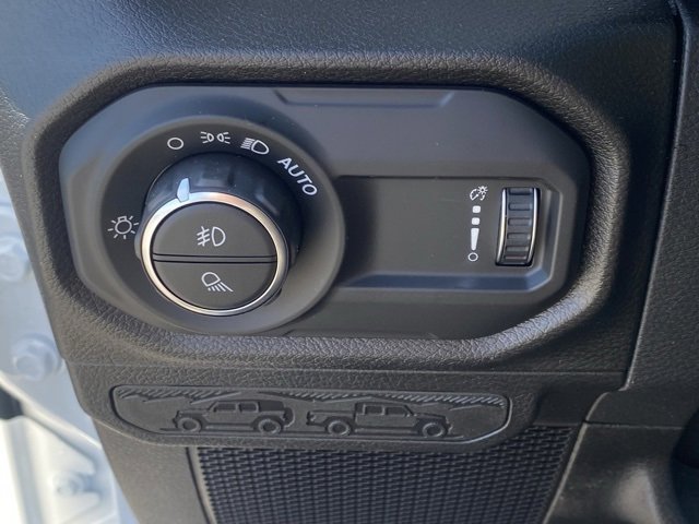 New 2025 Jeep Gladiator Willys image 26