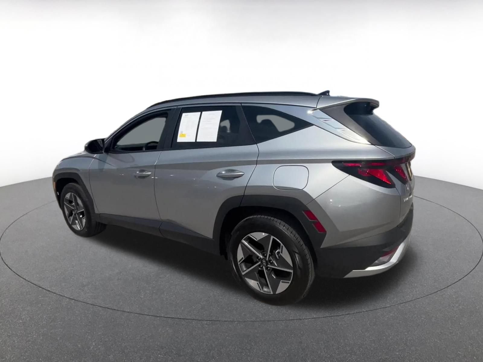 Used 2025 Hyundai Tucson SEL AWD/4WD image 10