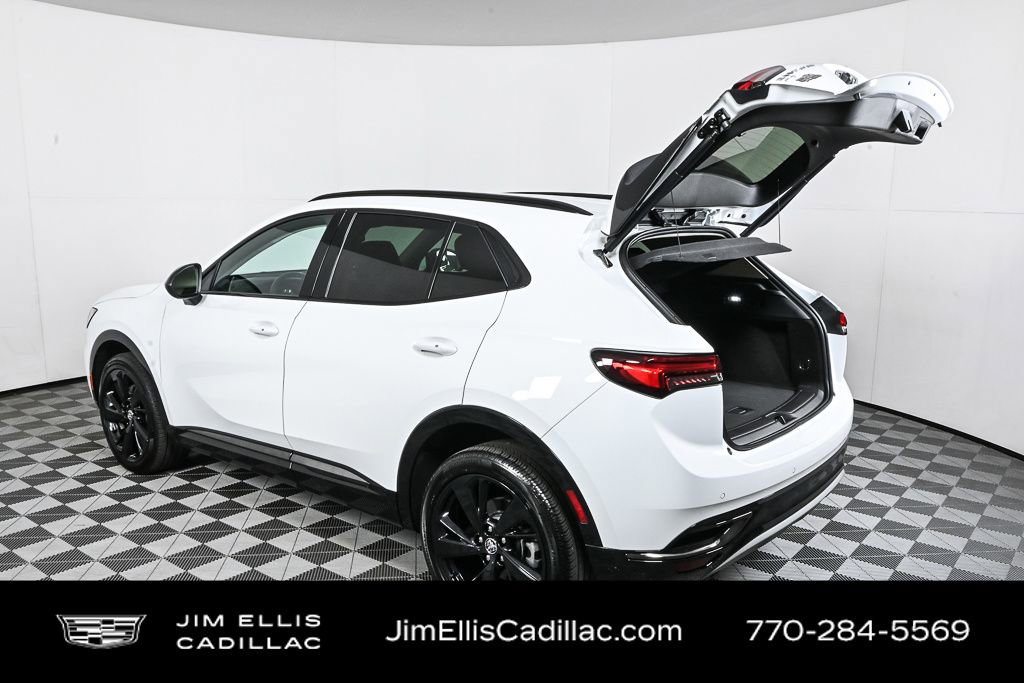 Used 2023 Buick Envision Preferred w/ Sport Touring Package image 32