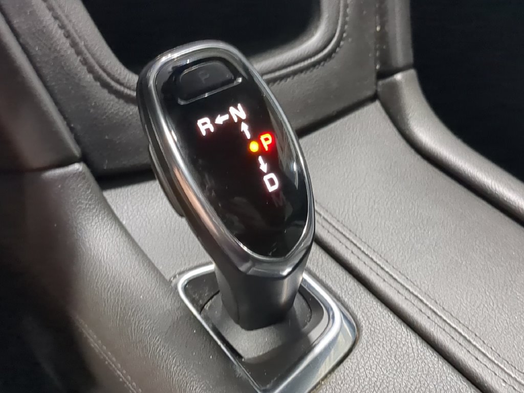 Used 2019 Cadillac XT5 Platinum AWD/4WD image 36