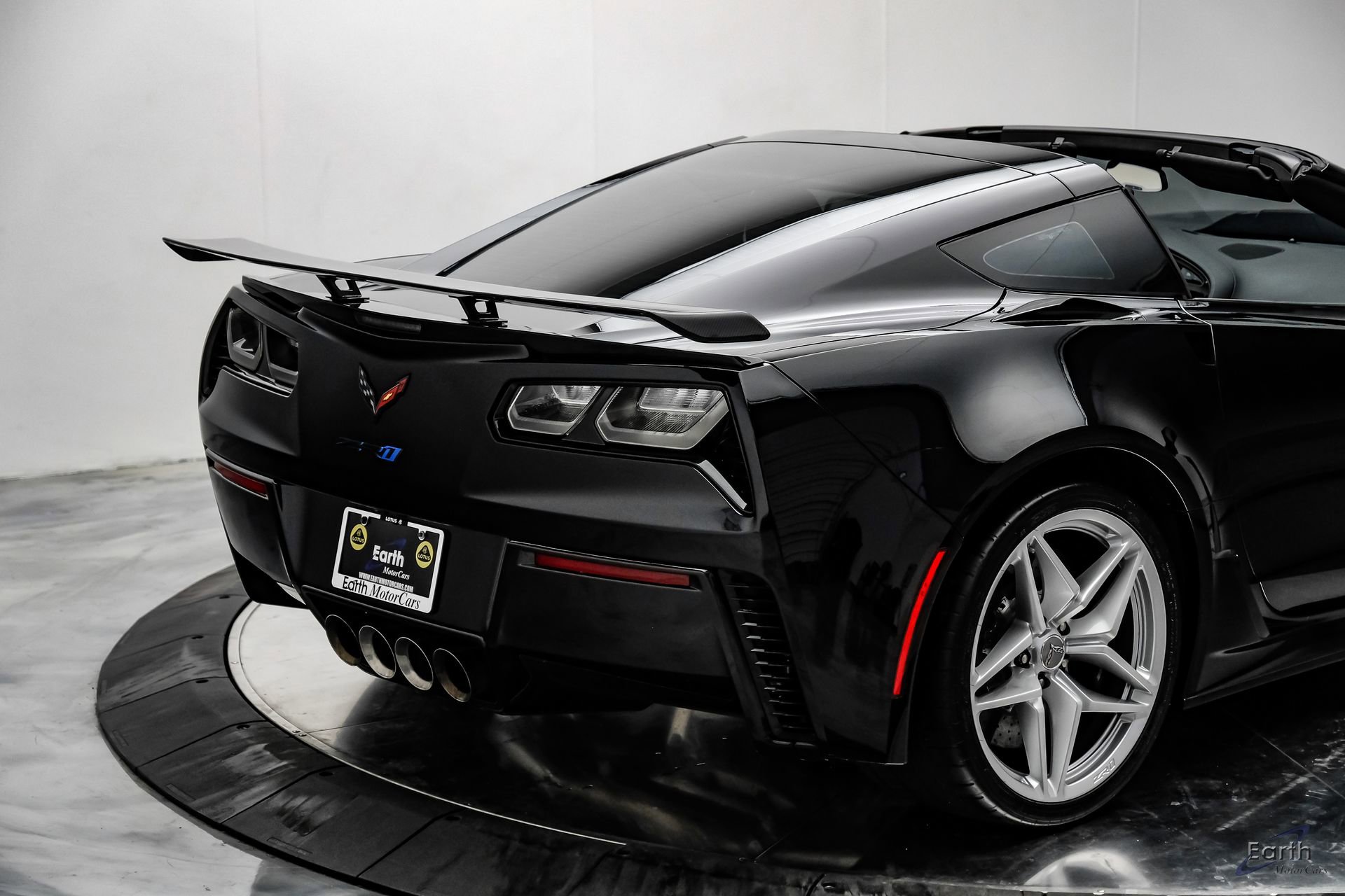 Used 2019 Chevrolet Corvette ZR1 RWD image 21