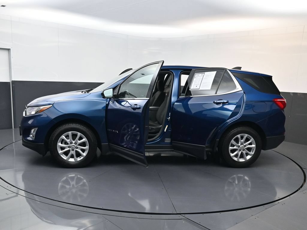 Used 2020 Chevrolet Equinox LT w/ LPO, Cargo Package FWD image 31