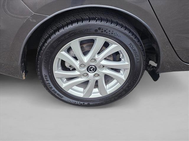 Used 2013 MAZDA MAZDA3 i Touring image 9