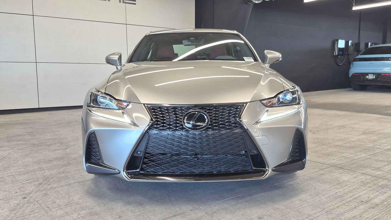 Used 2019 Lexus IS 300 F Sport w/ F Sport Package RWD image 9