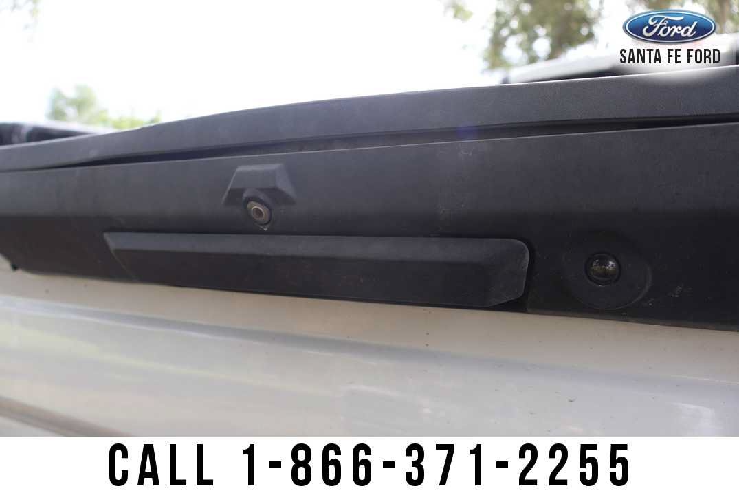 Used 2017 Ford F250 XL w/ STX Appearance Package AWD/4WD image 8