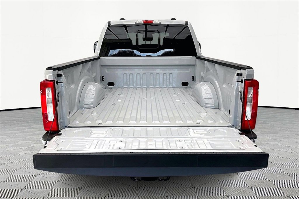Used 2026 Ford F250 XL w/ STX Appearance Package image 18