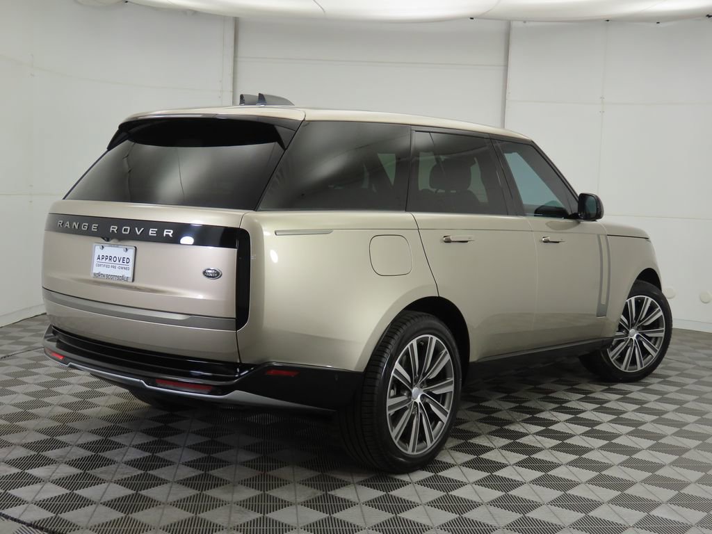 Certified 2023 Land Rover Range Rover SE image 5