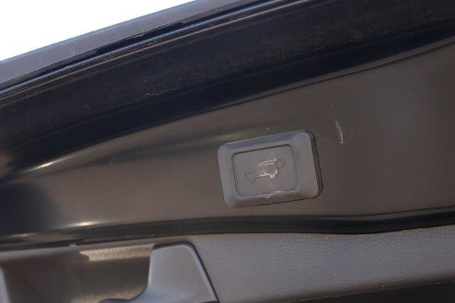 Used 2023 Toyota RAV4 XLE Premium AWD/4WD image 8