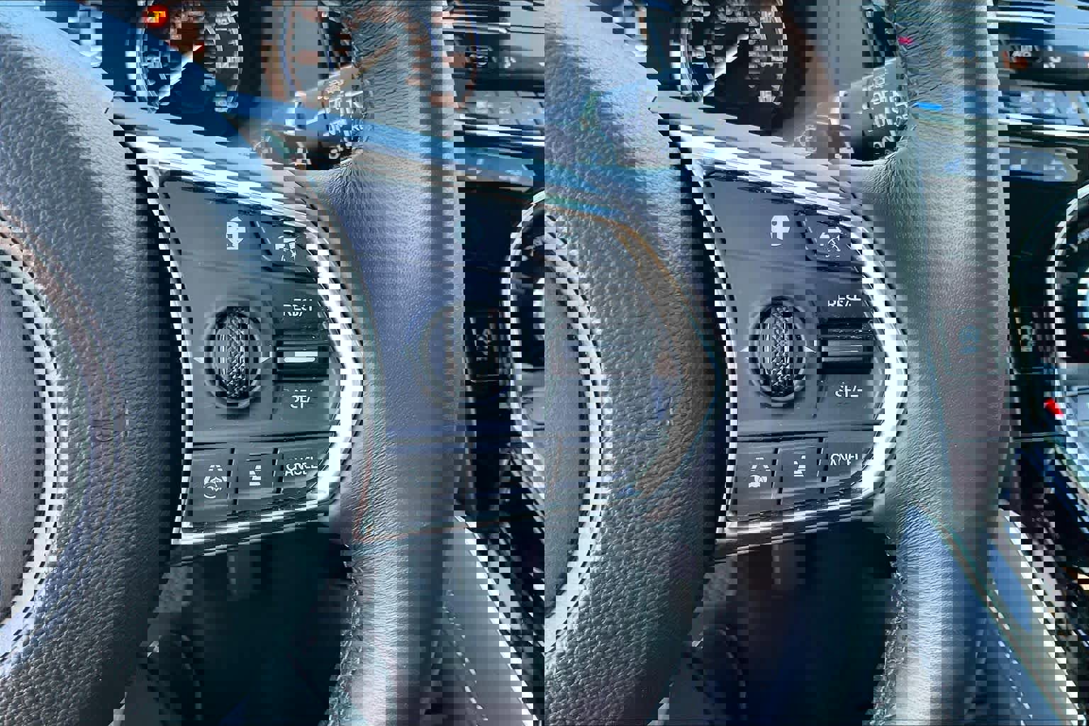 Used 2022 Acura RDX AWD w/ Technology Package image 21