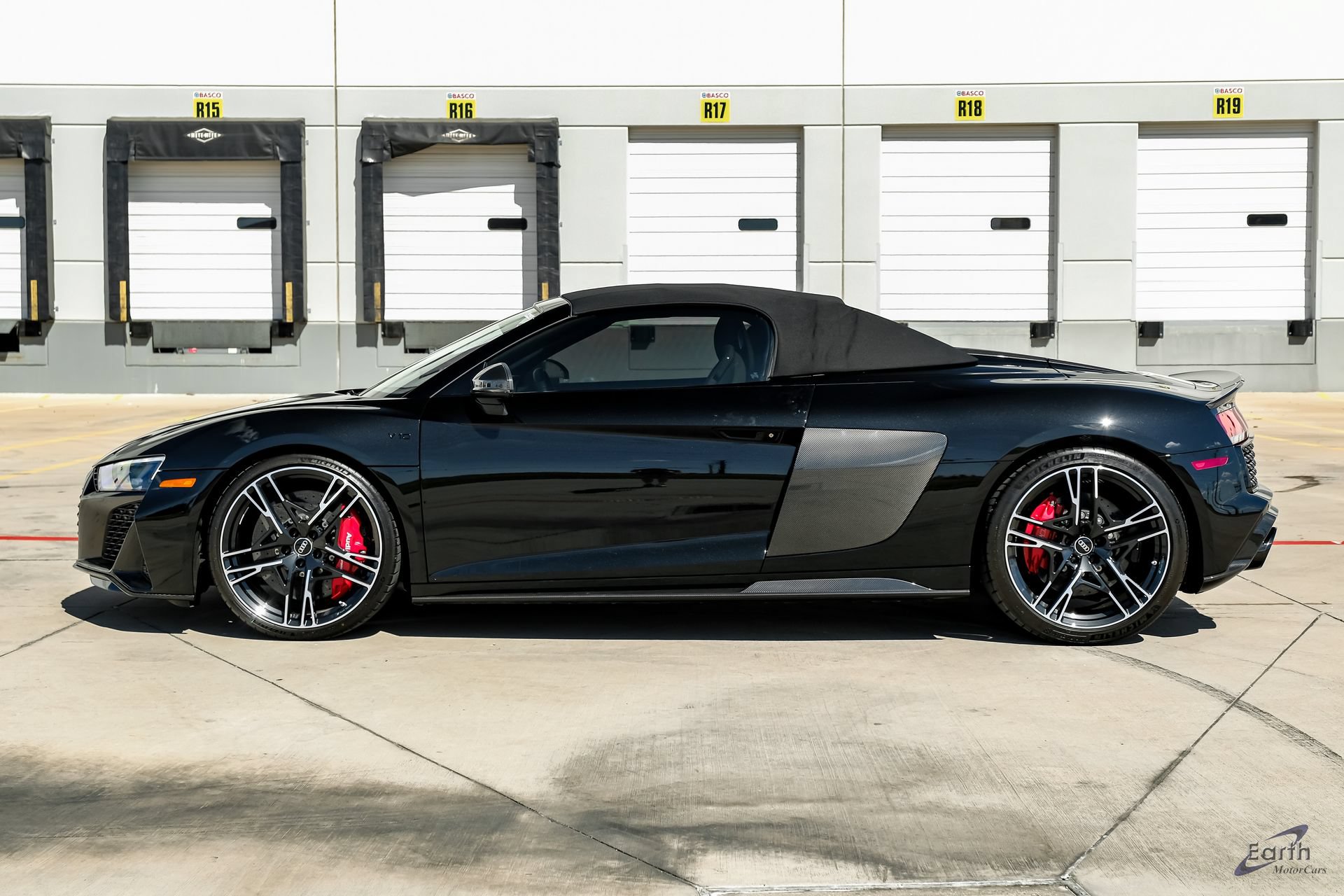 Used 2022 Audi R8 V10 performance AWD/4WD image 10