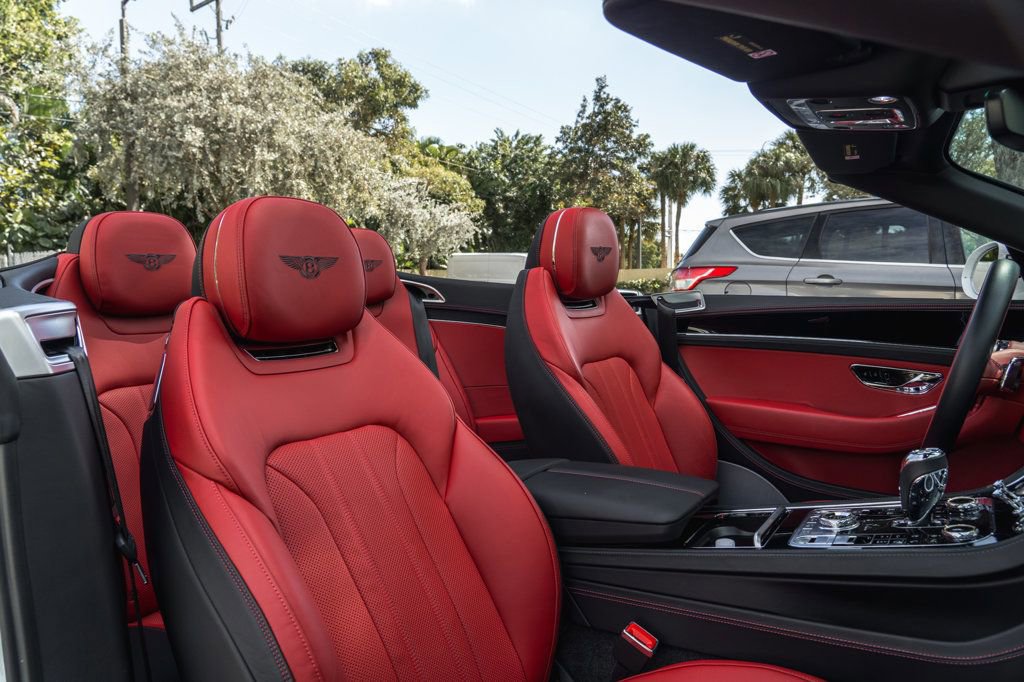 Used 2023 Bentley Continental GT image 22