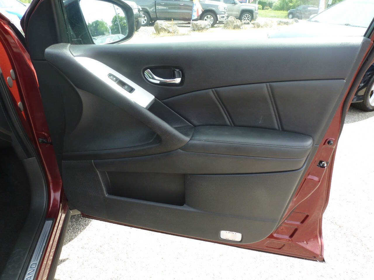 Used 2011 Nissan Murano SL AWD/4WD image 31