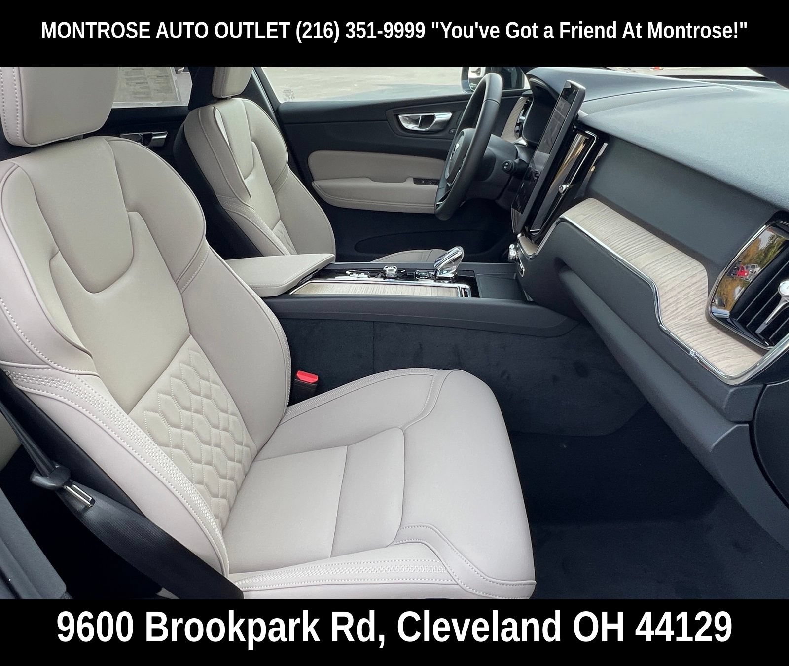 New 2026 Volvo XC60 B5 Plus w/ Protection Package Premier AWD/4WD image 19