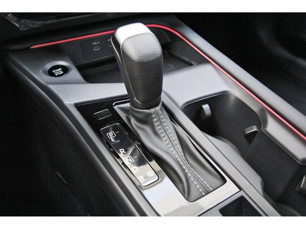 New 2026 Nissan Sentra SV w/ SV Convenience Package FWD image 18