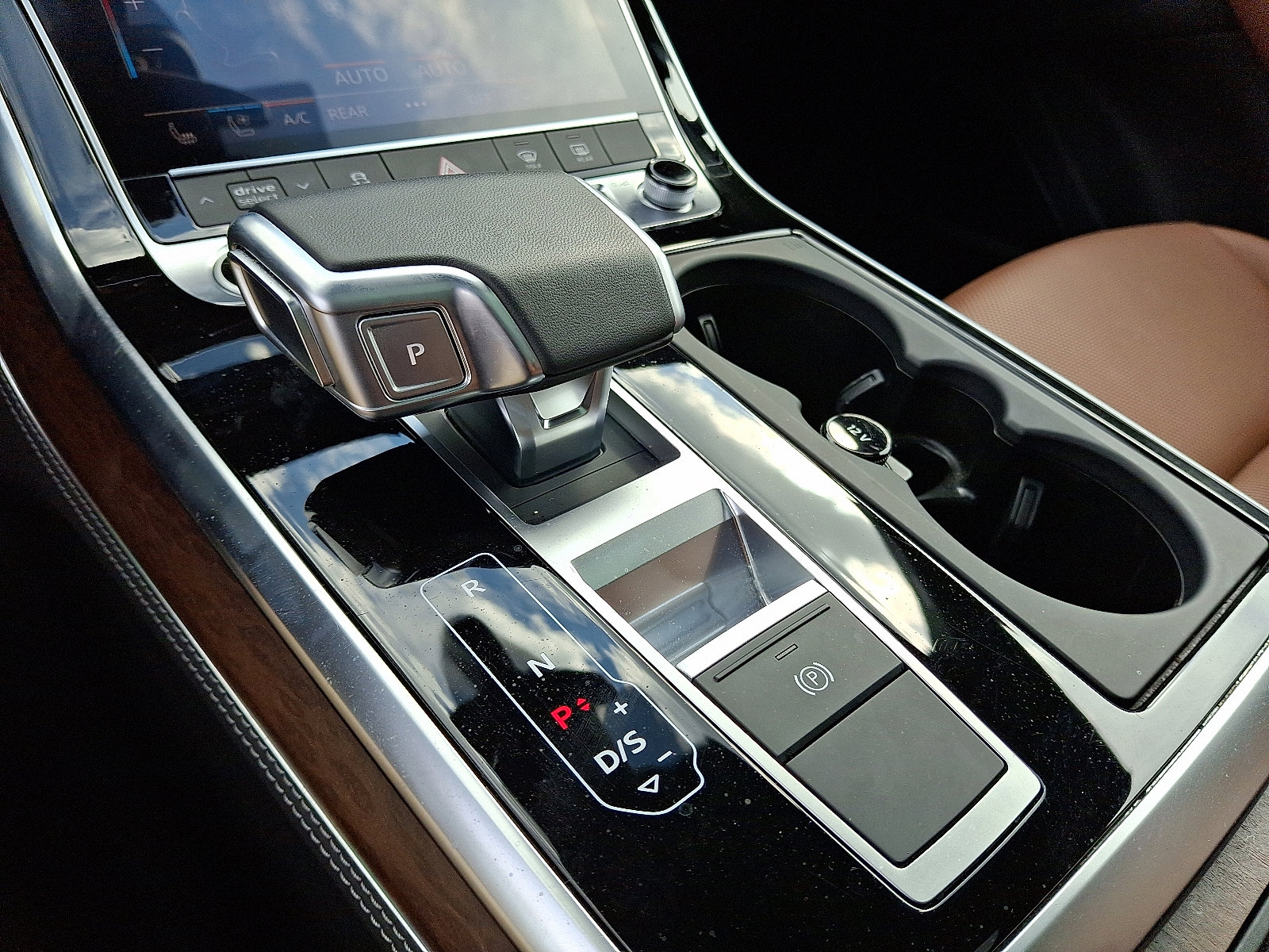 Used 2025 Audi Q7 3.0T Premium Plus w/ Premium Plus Package image 16