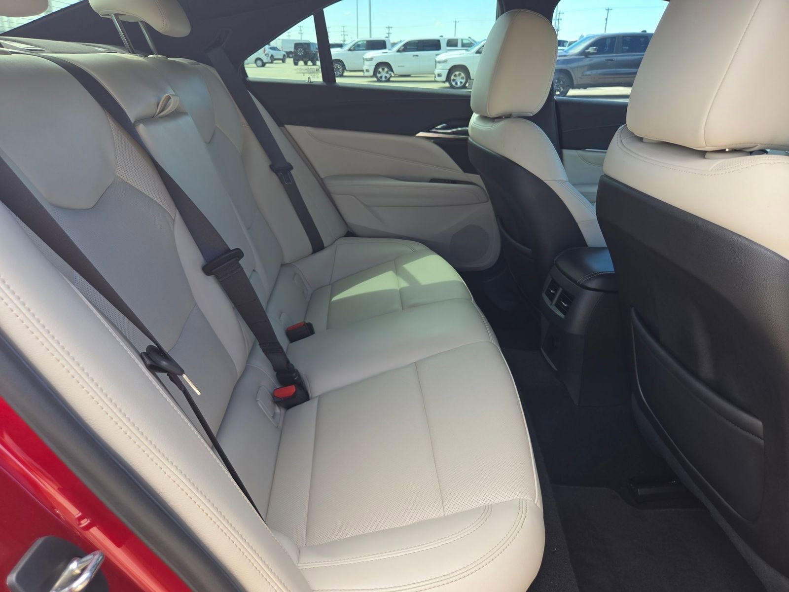 Used 2022 Cadillac CT4 Premium Luxury RWD image 22