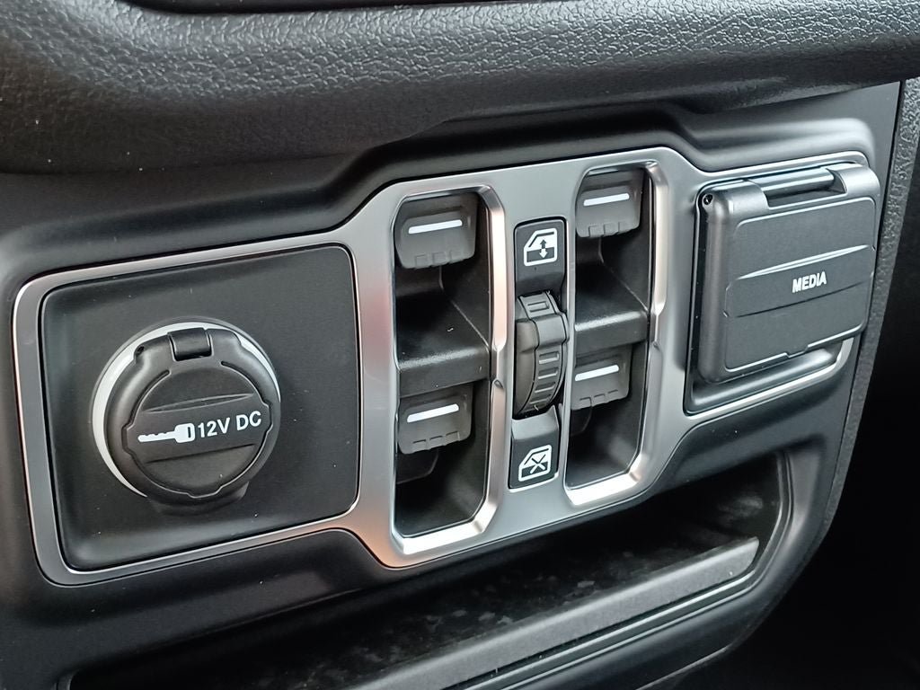 New 2026 Jeep Wrangler Unlimited Sport AWD/4WD image 24