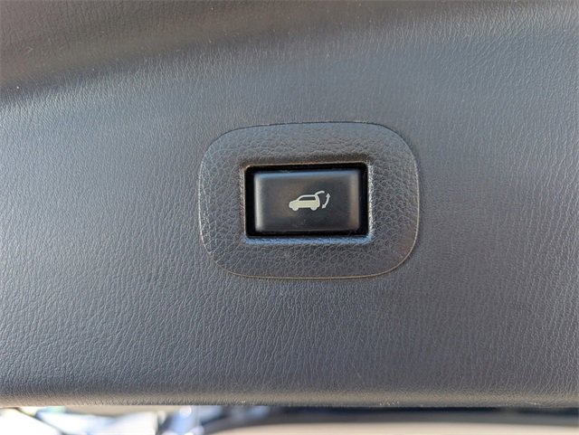 Used 2018 Nissan Armada Platinum image 10