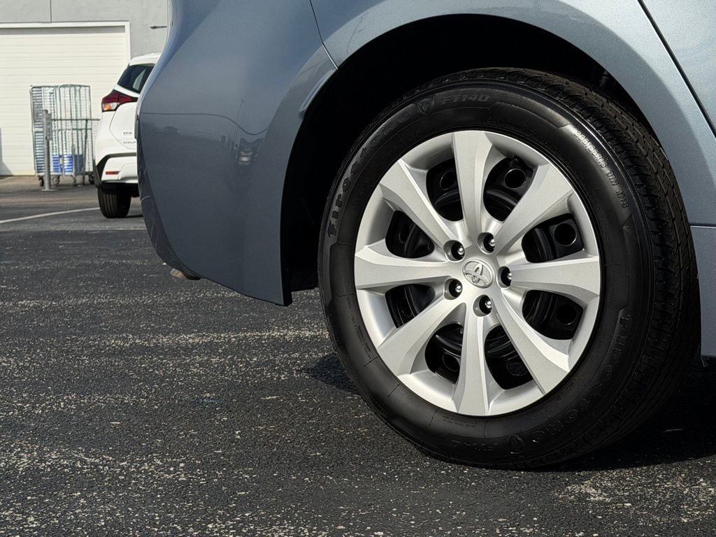 Used 2024 Toyota Corolla LE image 36