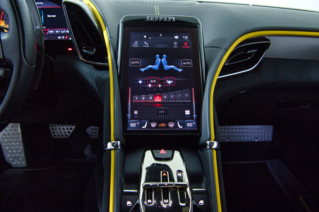 Certified 2021 Ferrari Roma RWD image 12