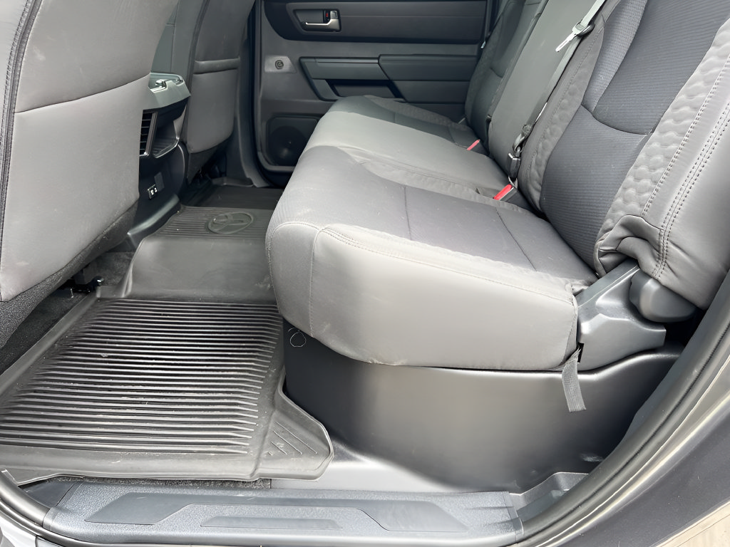 Used 2025 Toyota Tundra SR5 w/ SR5 Convenience Package AWD/4WD image 11