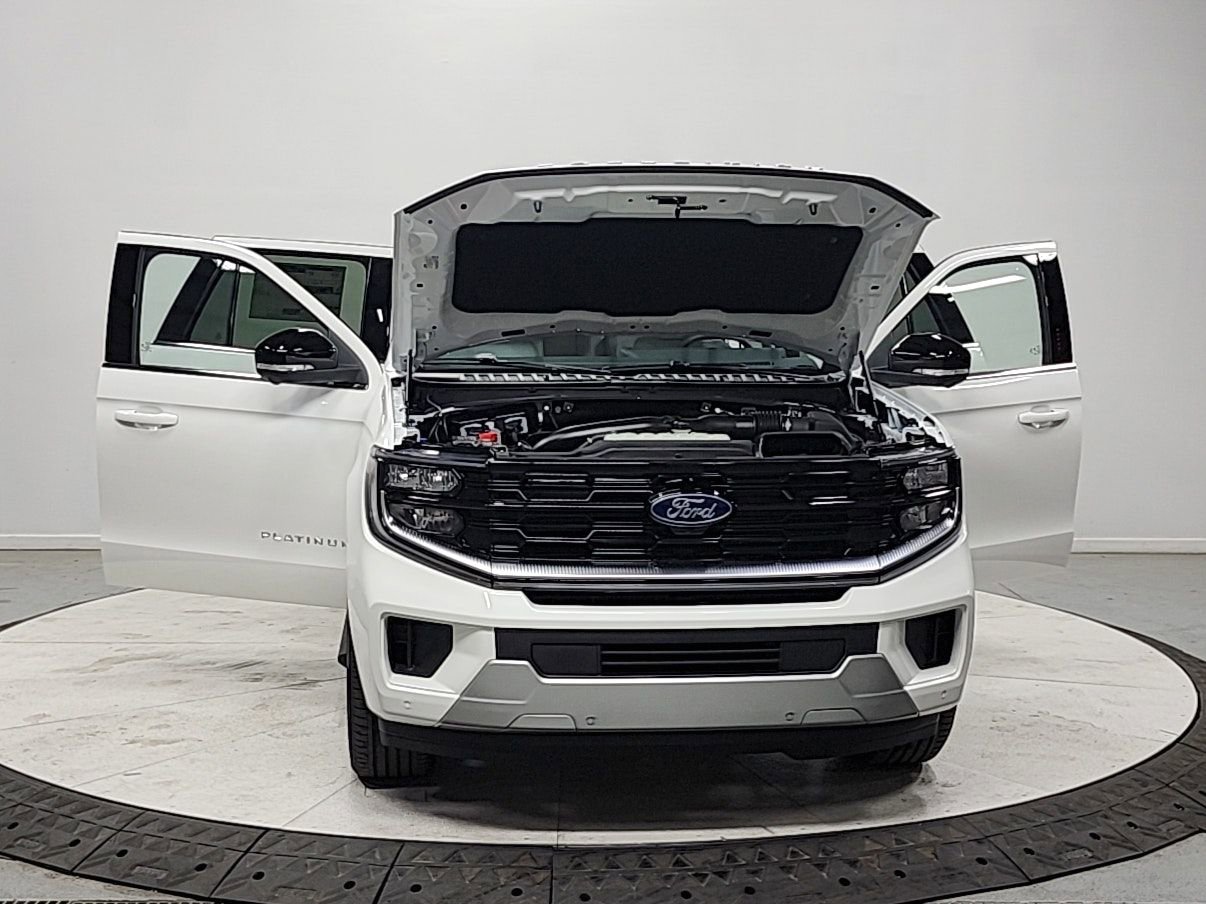 New 2026 Ford Expedition Platinum image 10