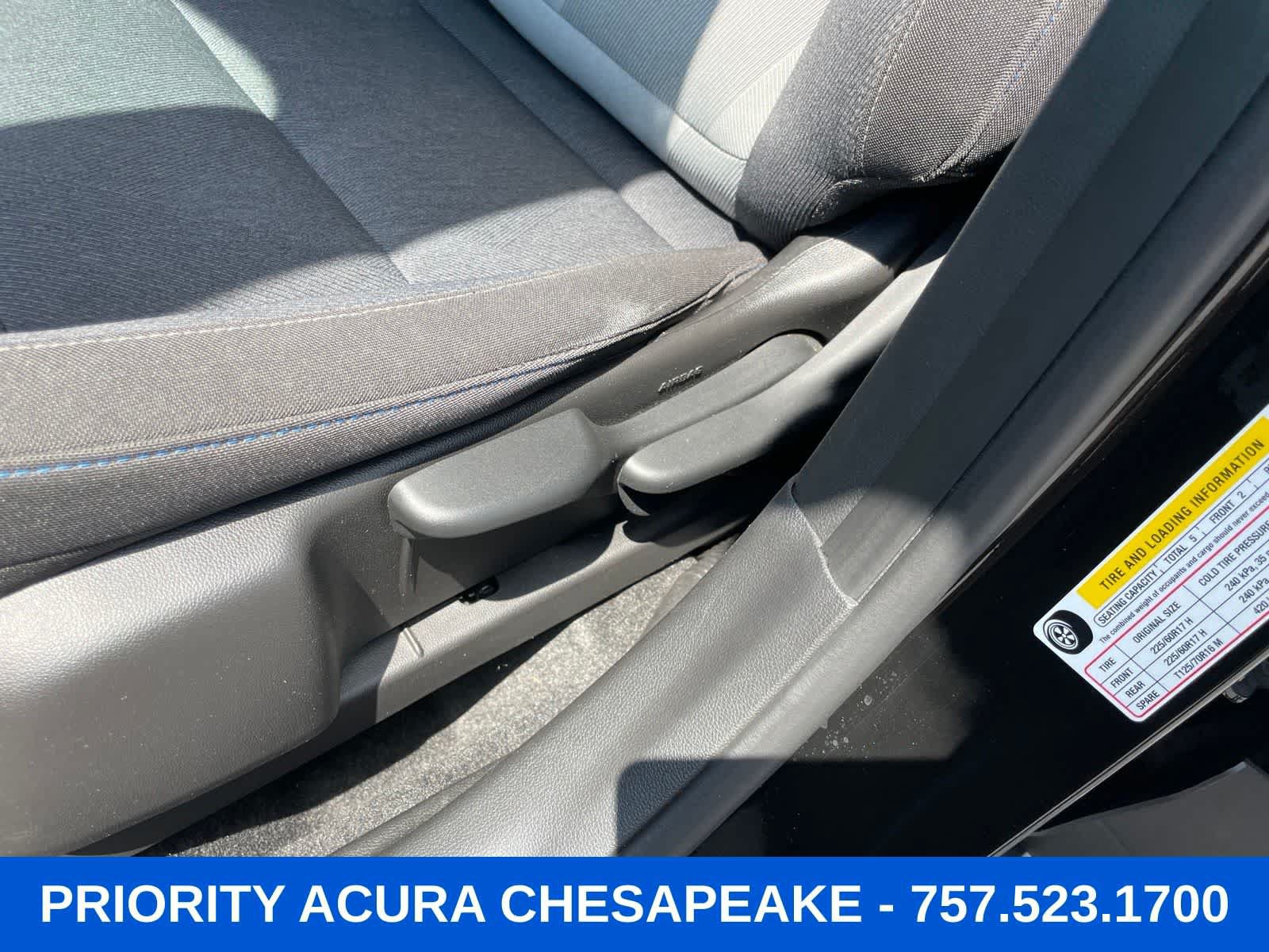Used 2025 Chevrolet Trax LS w/ LS Convenience Package FWD image 10